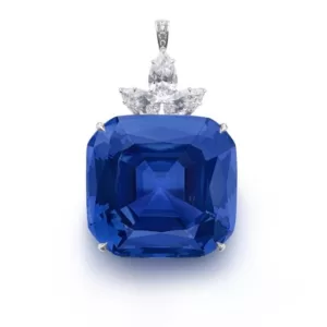 132.83 ct unheated sapphire from Sri Lanka in a pendant sold at Sotheby’s in Geneva in May 2023 for ca. US$ 4.5 million. Photo: Sotheby’s.