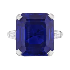 23.00 ct unheated Kashmir sapphire mounted in a ring by Cartier, sold for US$ 3,014,500 at Christie’s New York in December 2023. Photo: Christie’s.