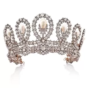 Late 19th century natural pearl and diamond tiara, sold for ca. US$ 1.1 million by Sotheby’s Hong Kong in July 2023. Photo: Sotheby’s.